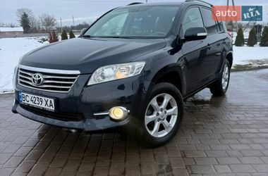 Внедорожник / Кроссовер Toyota RAV4 2010 в Львове