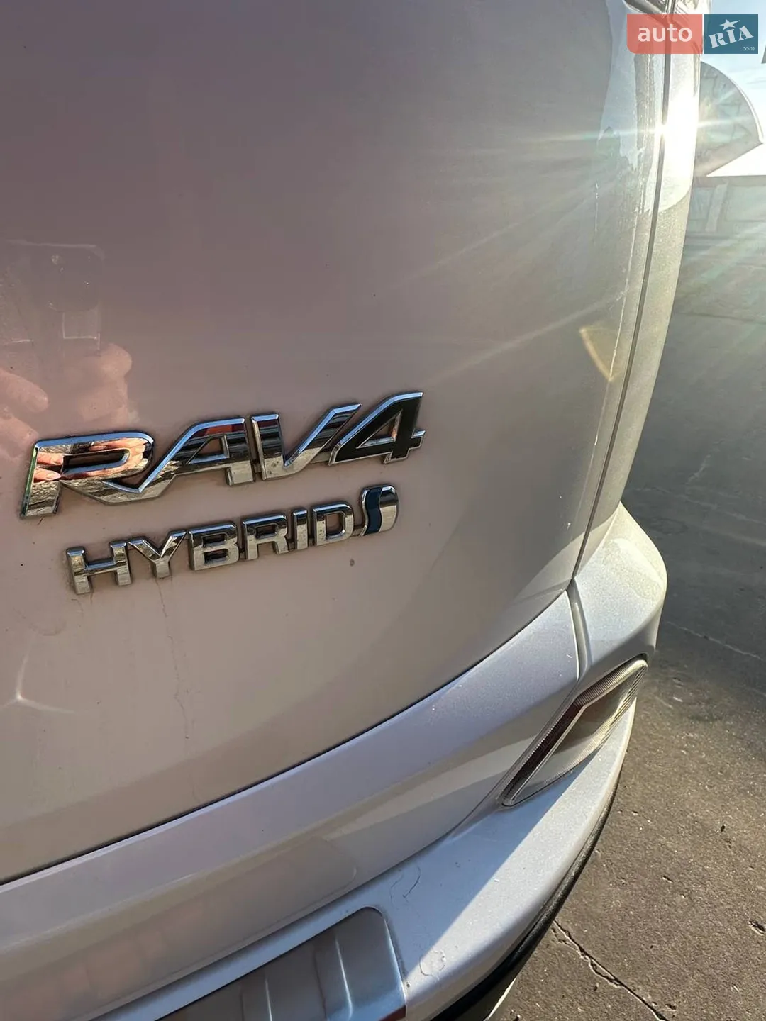 2017 Toyota RAV 4 - мініатюра 19