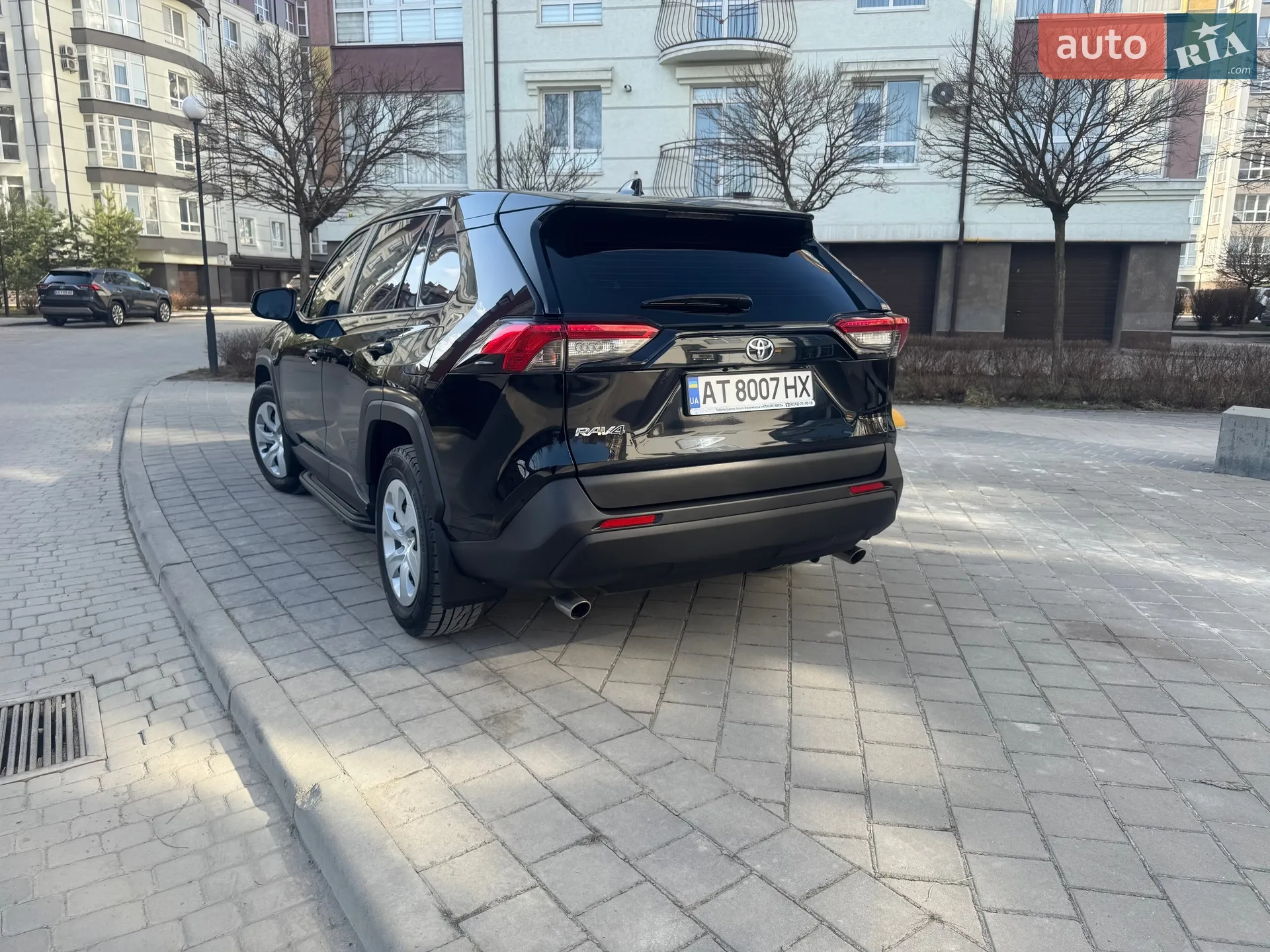2019 Toyota RAV 4 - мініатюра 18
