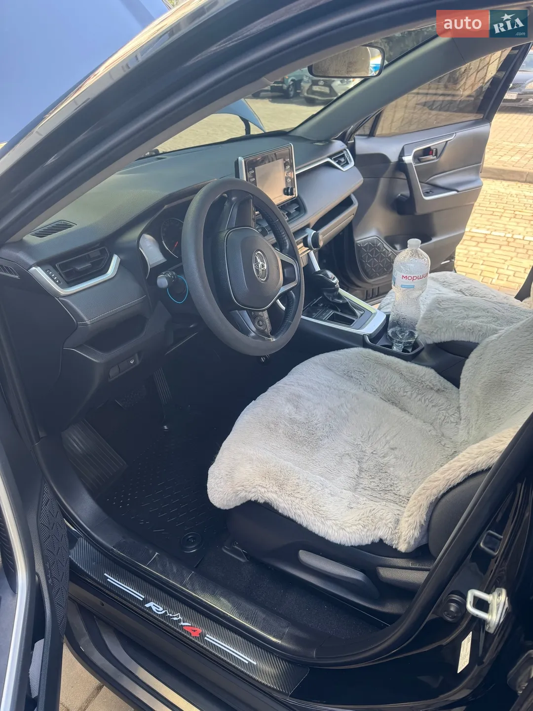 2019 Toyota RAV 4 - мініатюра 22