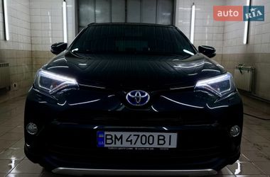 Позашляховик / Кросовер Toyota RAV4 2017 в Сумах