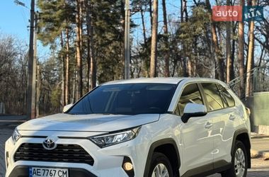 Позашляховик / Кросовер Toyota RAV4 2020 в Києві
