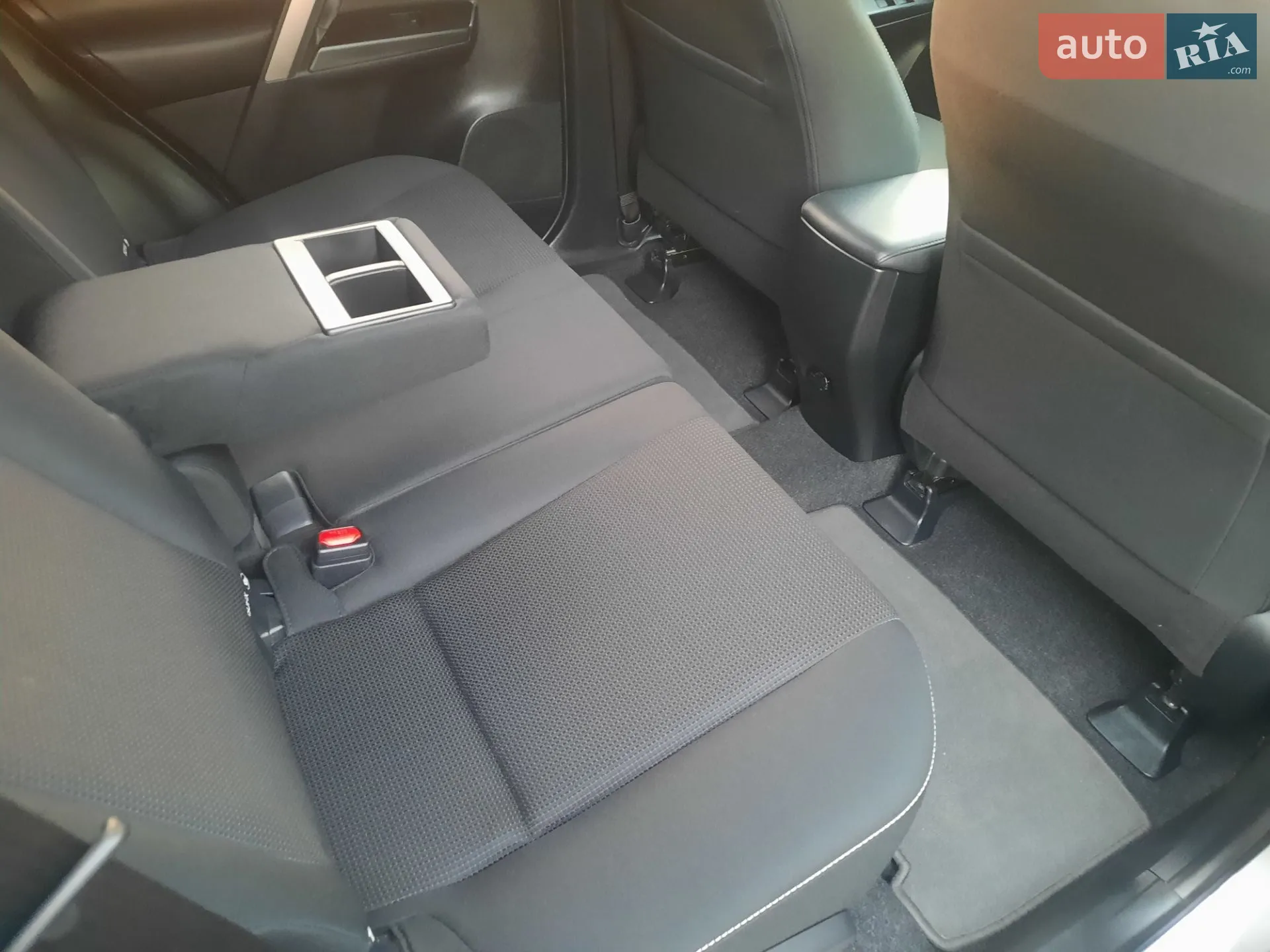2017 Toyota RAV 4 - мініатюра 47
