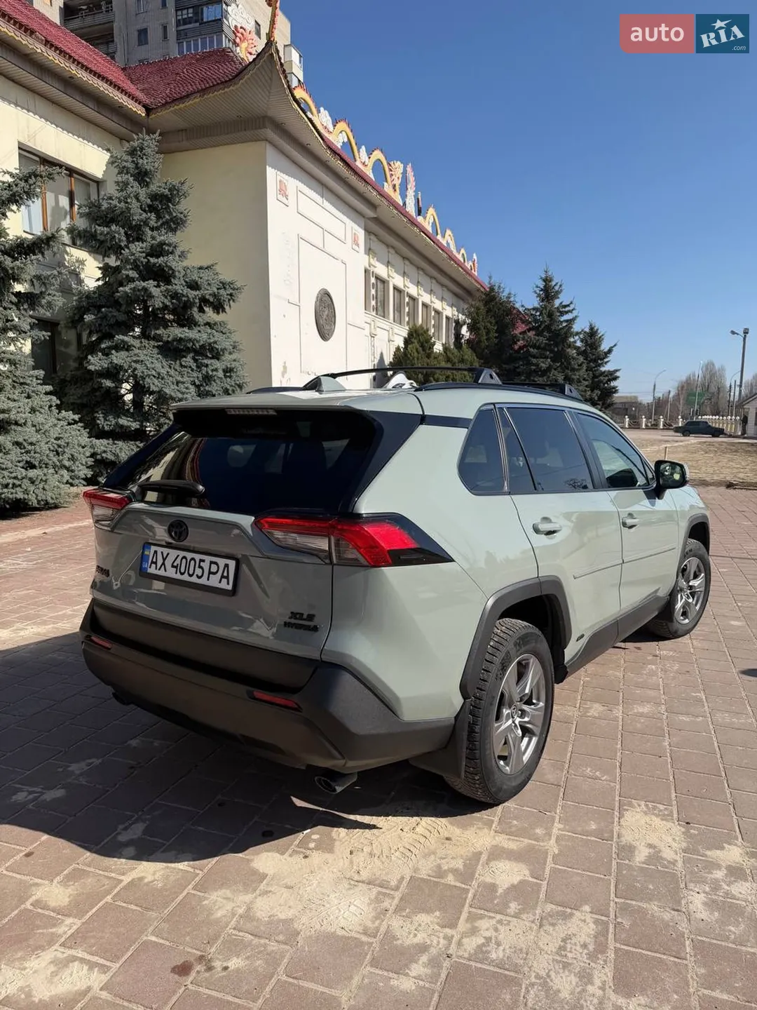 2022 Toyota RAV 4 - мініатюра 7