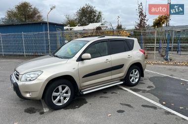 Позашляховик / Кросовер Toyota RAV4 2008 в Дніпрі