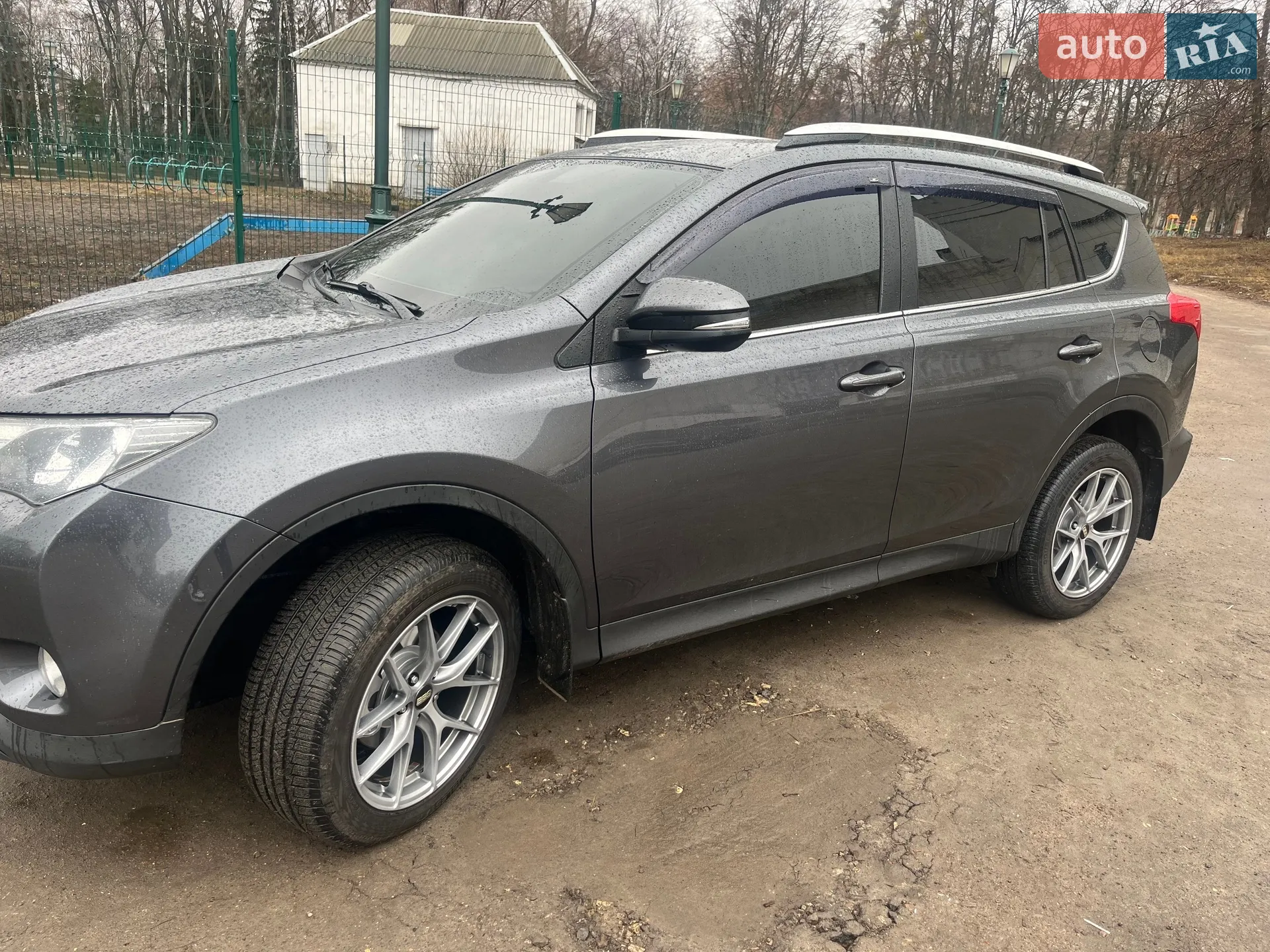2013 Toyota RAV 4 - мініатюра 5