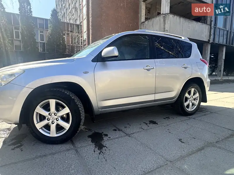 Toyota RAV4 2008