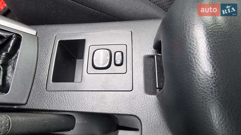 Внедорожник / Кроссовер Toyota RAV4 2006 в Кропивницком