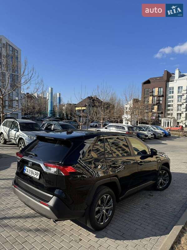 Внедорожник / Кроссовер Toyota RAV4 2023 в Киеве фото 12 Внедорожник / Кроссовер Toyota RAV4 2023 в Киеве