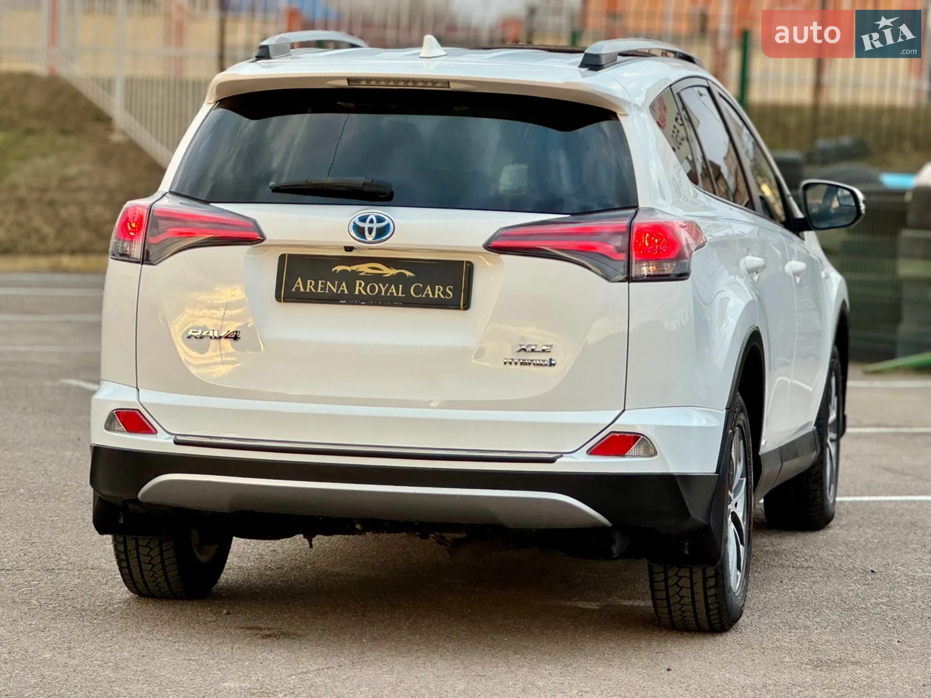 2018 Toyota RAV 4 - мініатюра 17