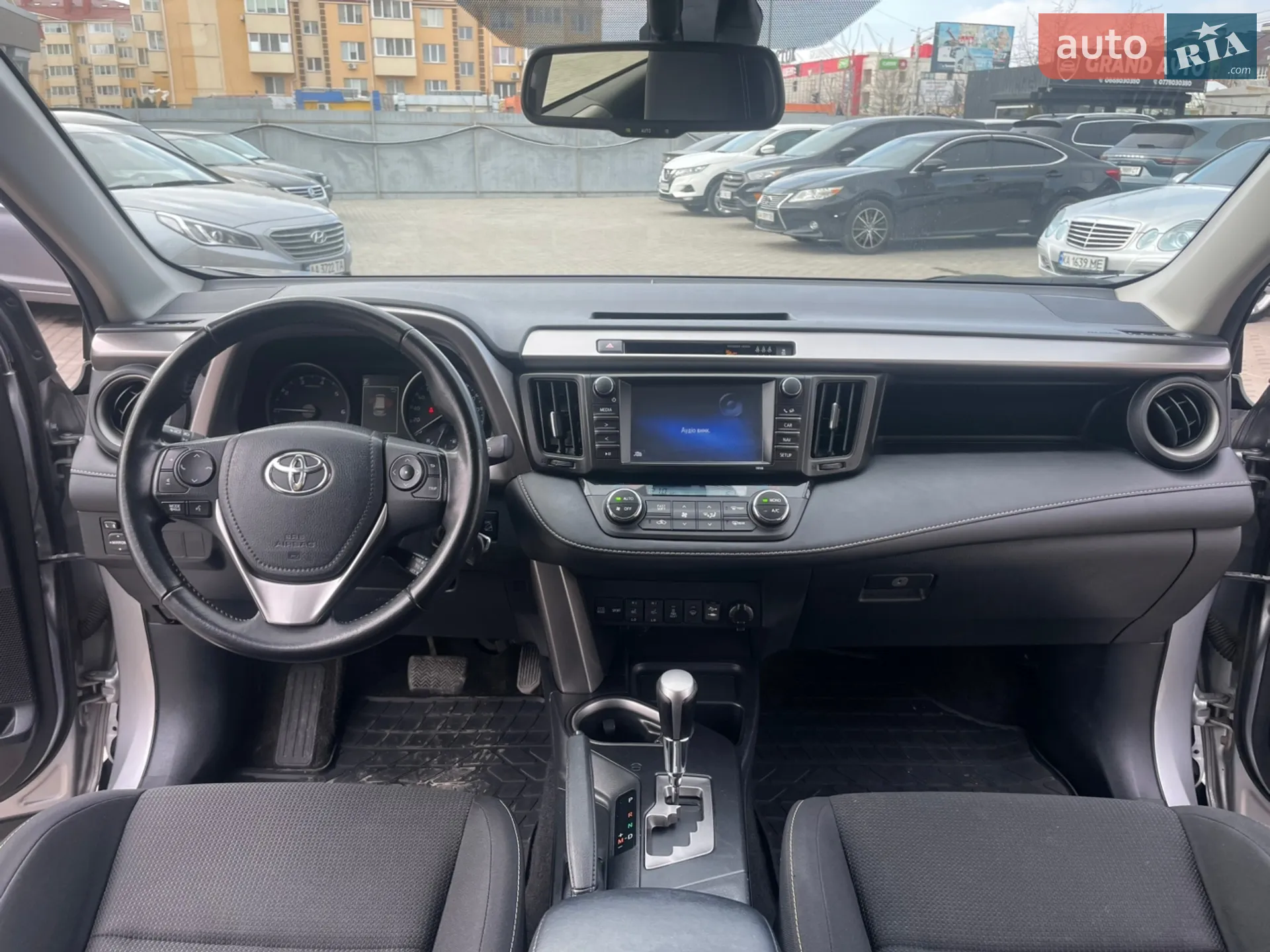 2017 Toyota RAV 4 - мініатюра 17