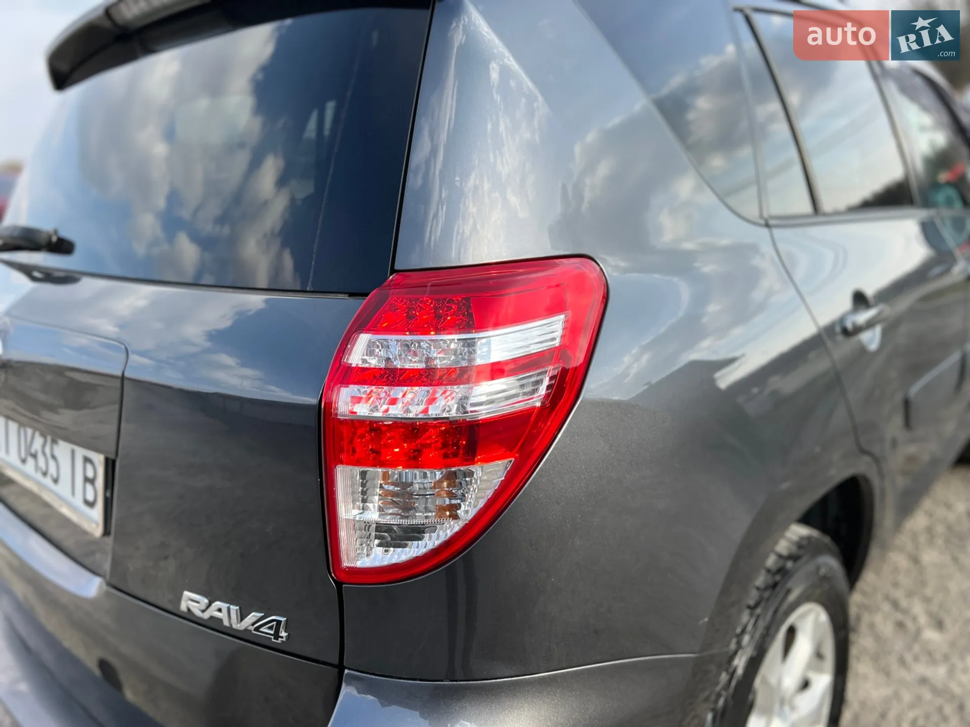 2010 Toyota RAV 4 - мініатюра 37