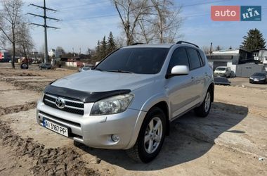 Позашляховик / Кросовер Toyota RAV4 2006 в Києві