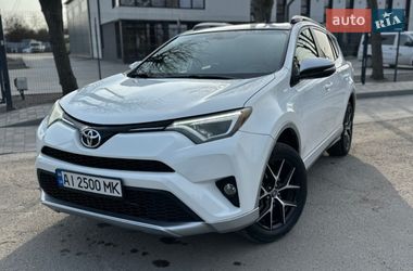 Позашляховик / Кросовер Toyota RAV4 2016 в Білій Церкві