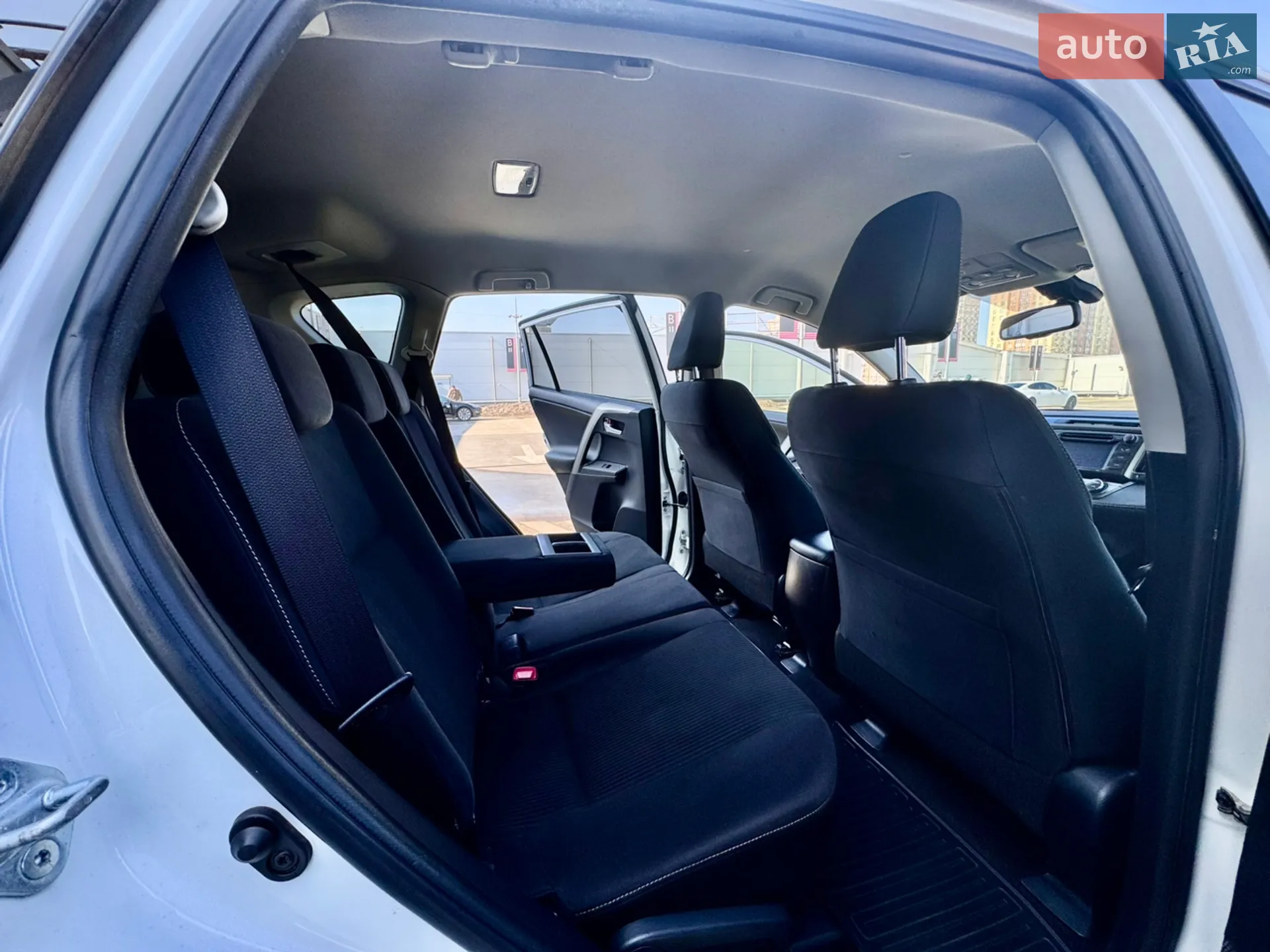 2014 Toyota RAV 4 - мініатюра 30