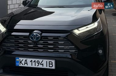 Позашляховик / Кросовер Toyota RAV4 2022 в Первомайську