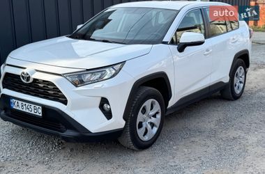 Внедорожник / Кроссовер Toyota RAV4 2020 в Львове
