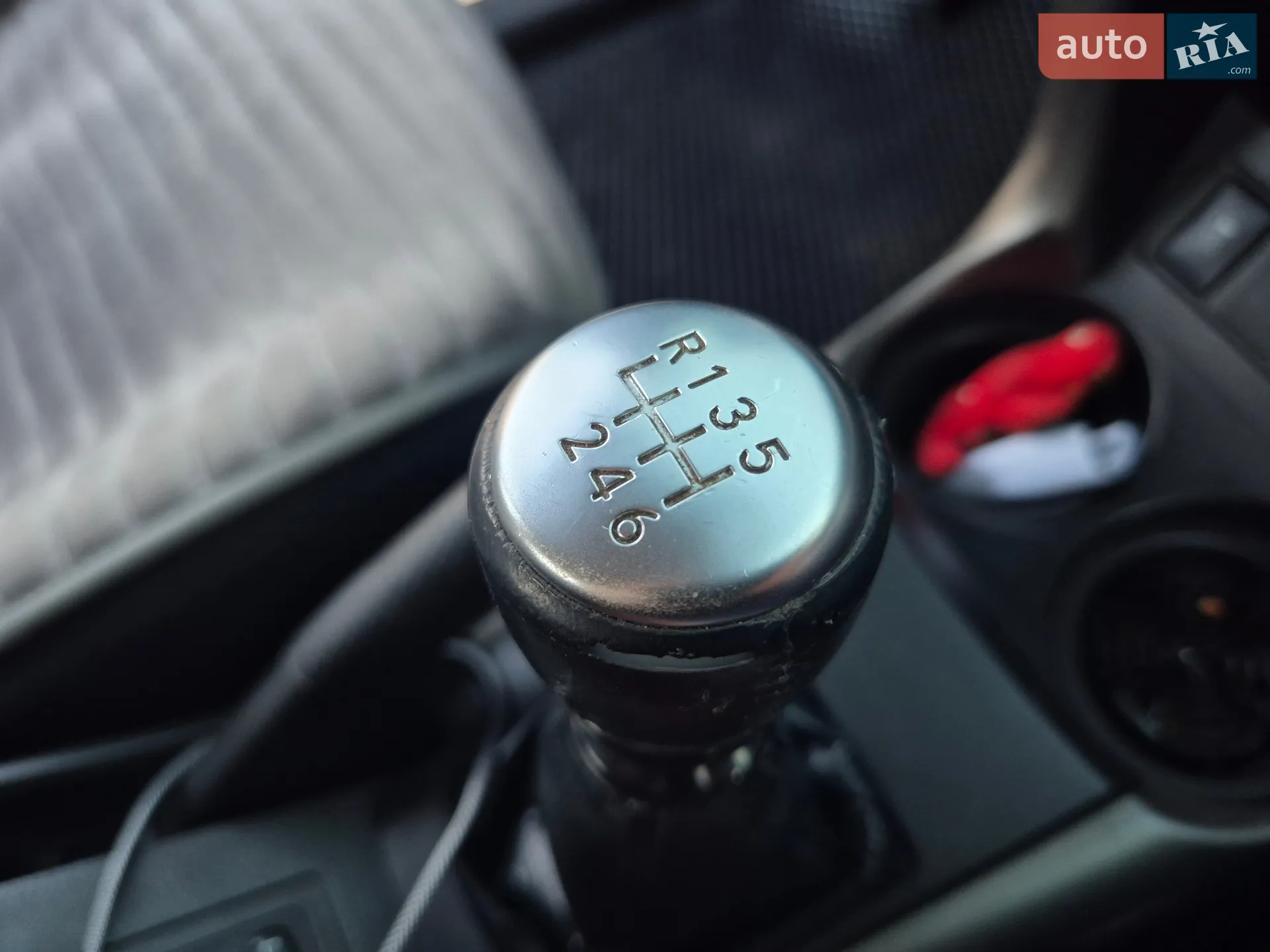 2010 Toyota RAV 4 - мініатюра 18