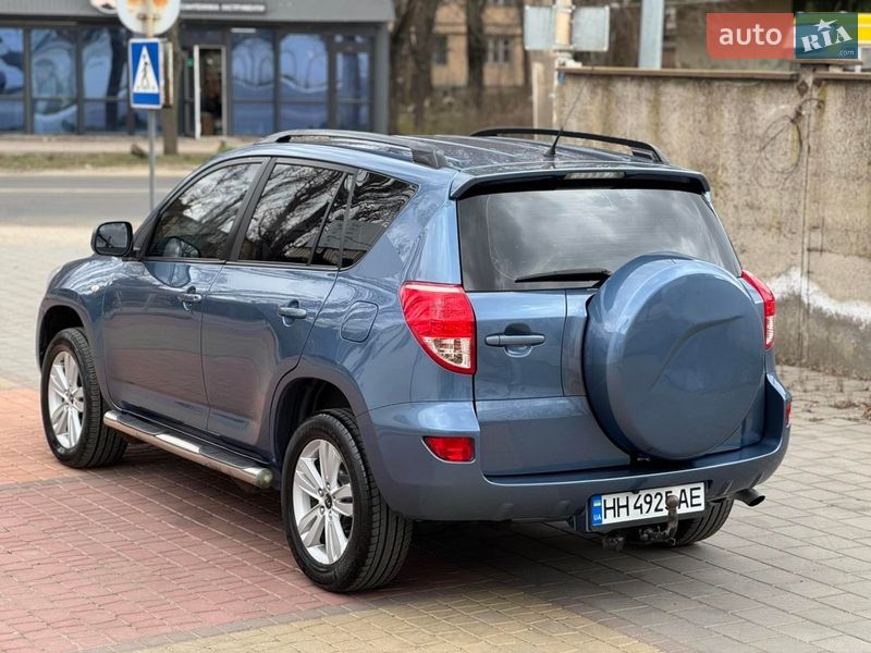Позашляховик / Кросовер Toyota RAV4 2008 в Одесі