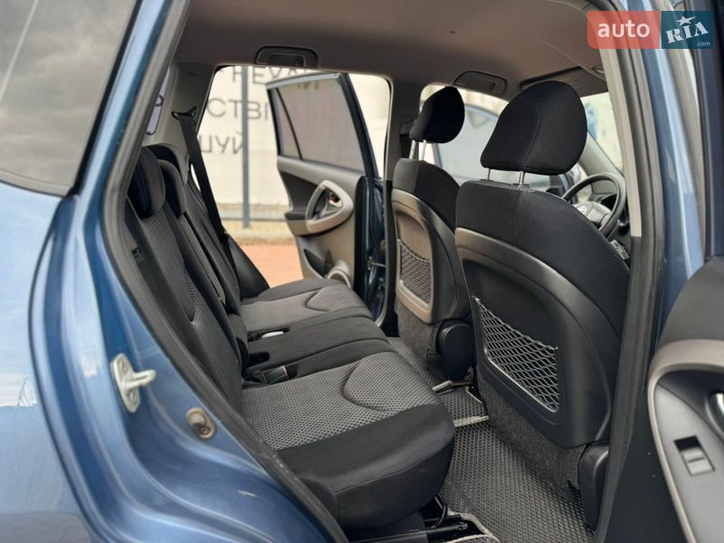Позашляховик / Кросовер Toyota RAV4 2008 в Одесі
