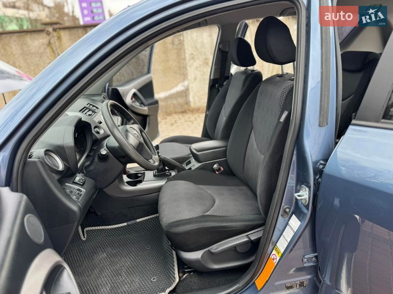 Позашляховик / Кросовер Toyota RAV4 2008 в Одесі