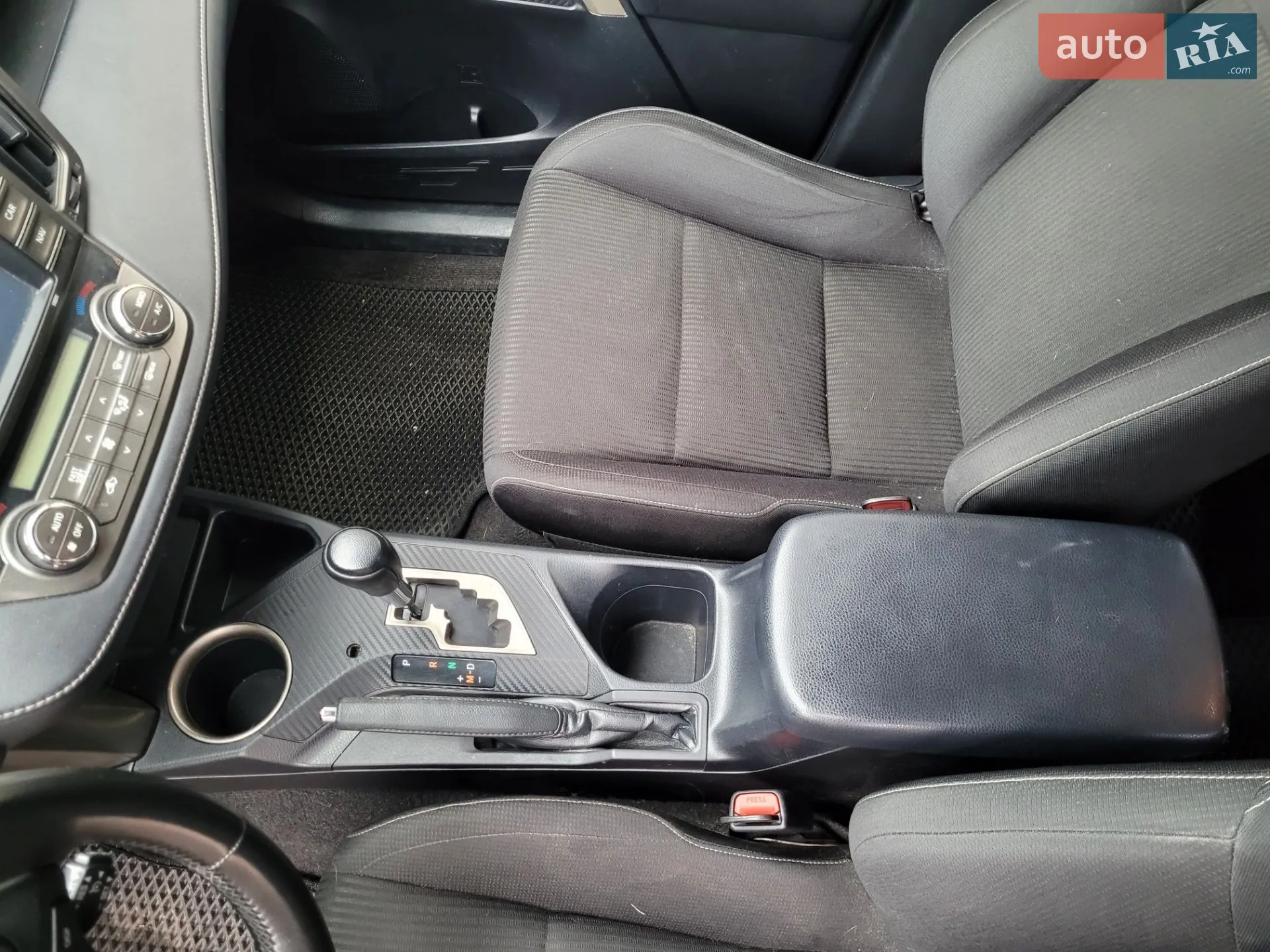 2013 Toyota RAV 4 - мініатюра 6