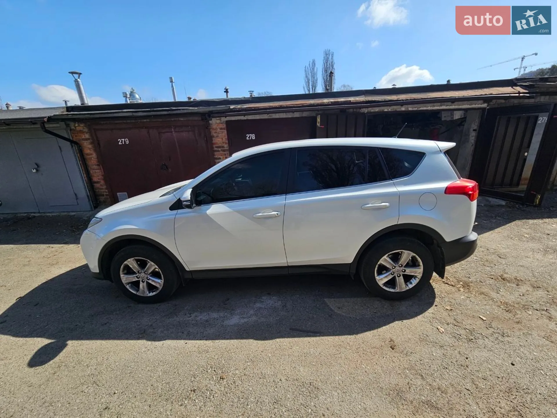 2014 Toyota RAV 4 - фото 1