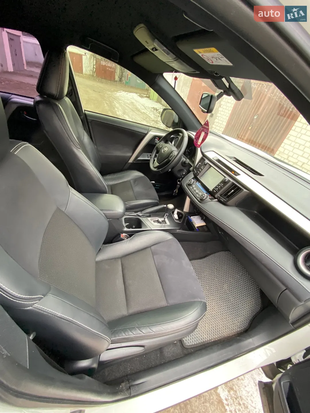 2016 Toyota RAV 4 - мініатюра 36