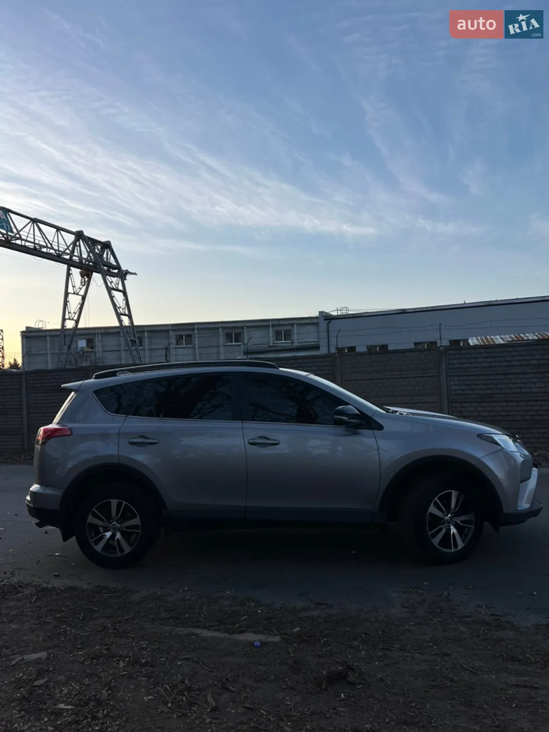 2017 Toyota RAV 4 - мініатюра 7