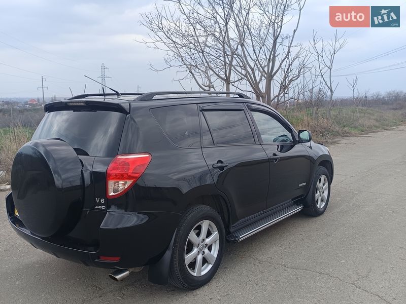 Позашляховик / Кросовер Toyota RAV4 2007 в Одесі