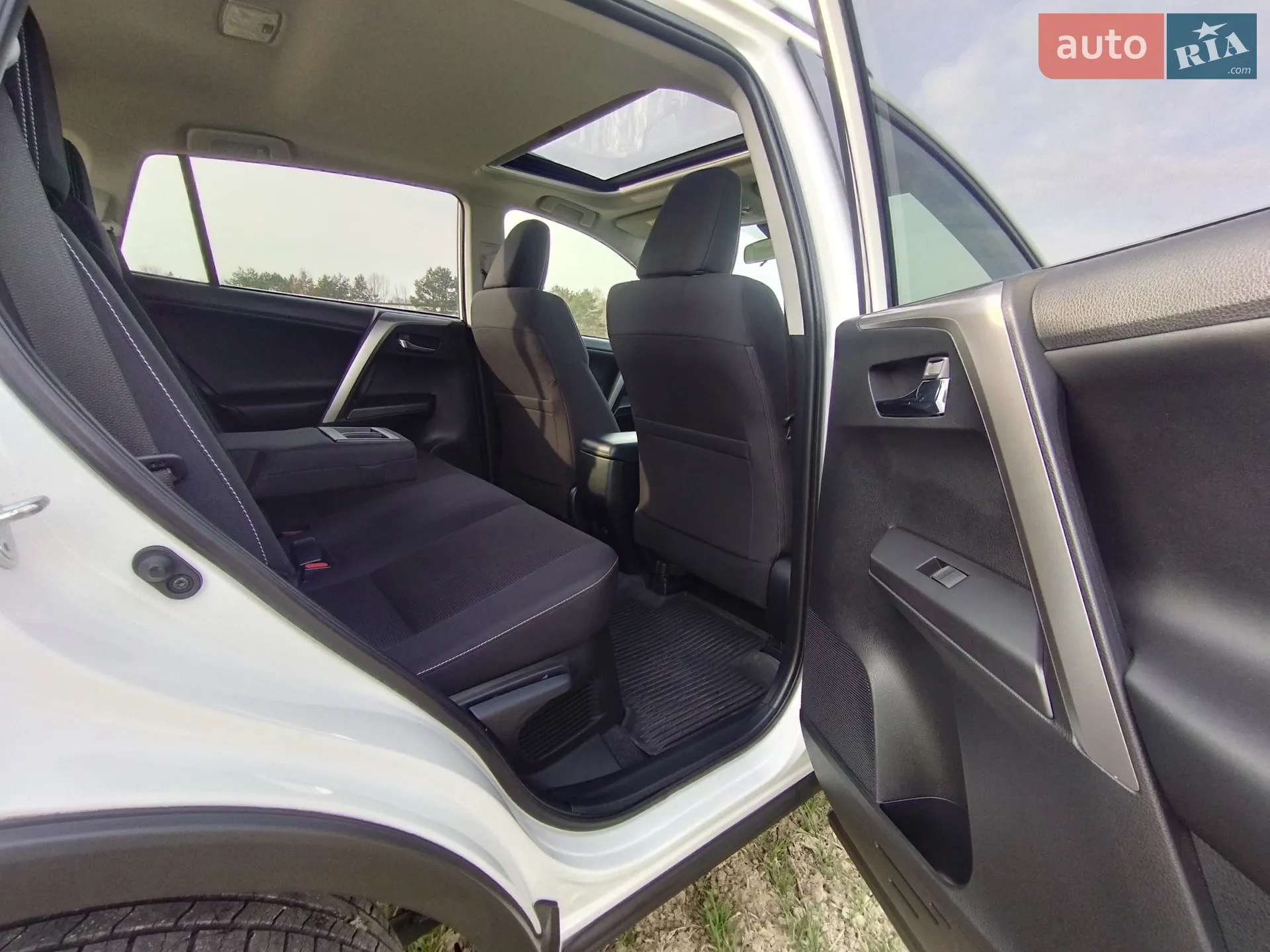 2017 Toyota RAV 4 - мініатюра 23