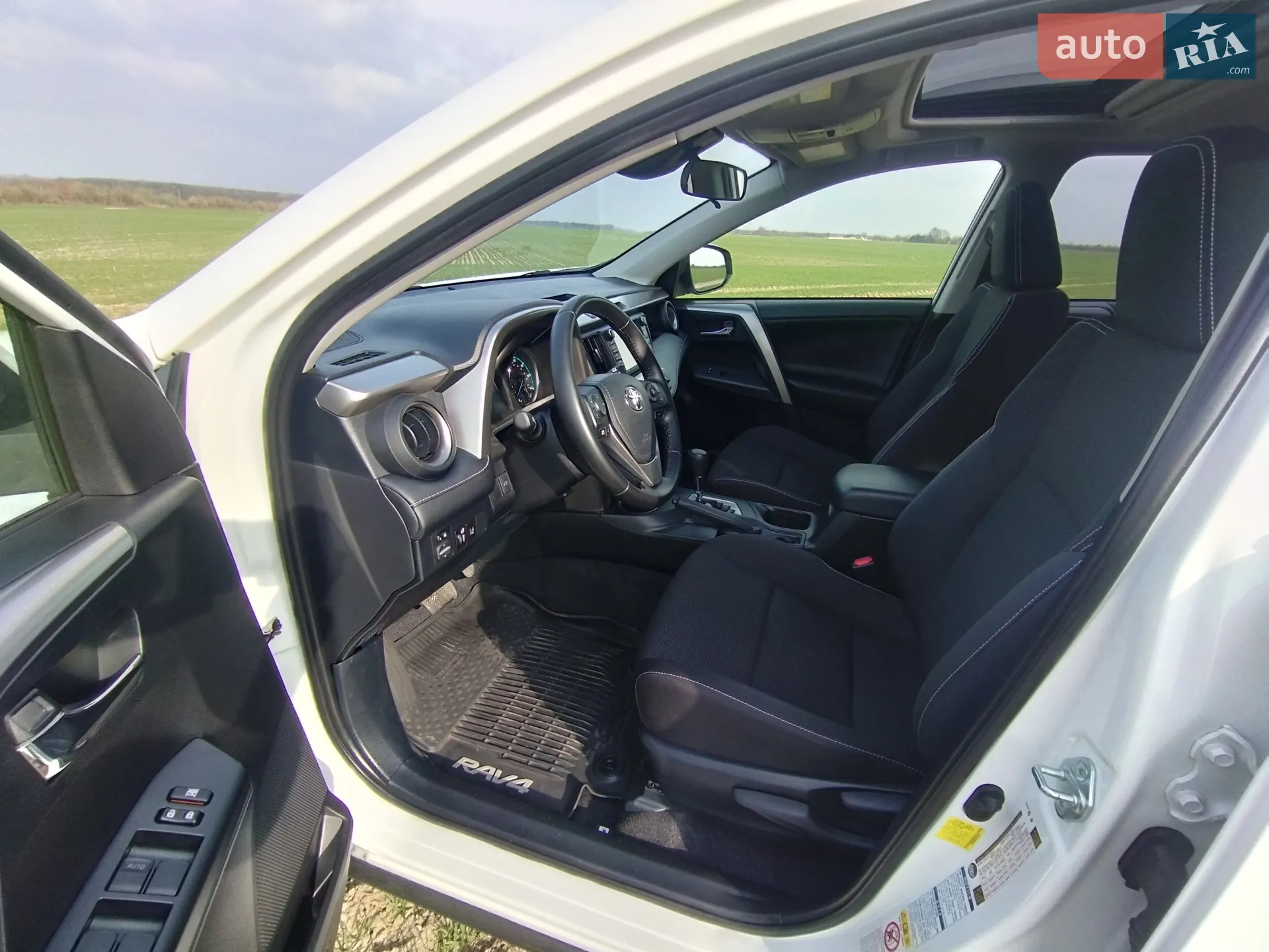 2017 Toyota RAV 4 - мініатюра 28