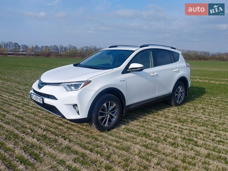 Toyota RAV4 2017
