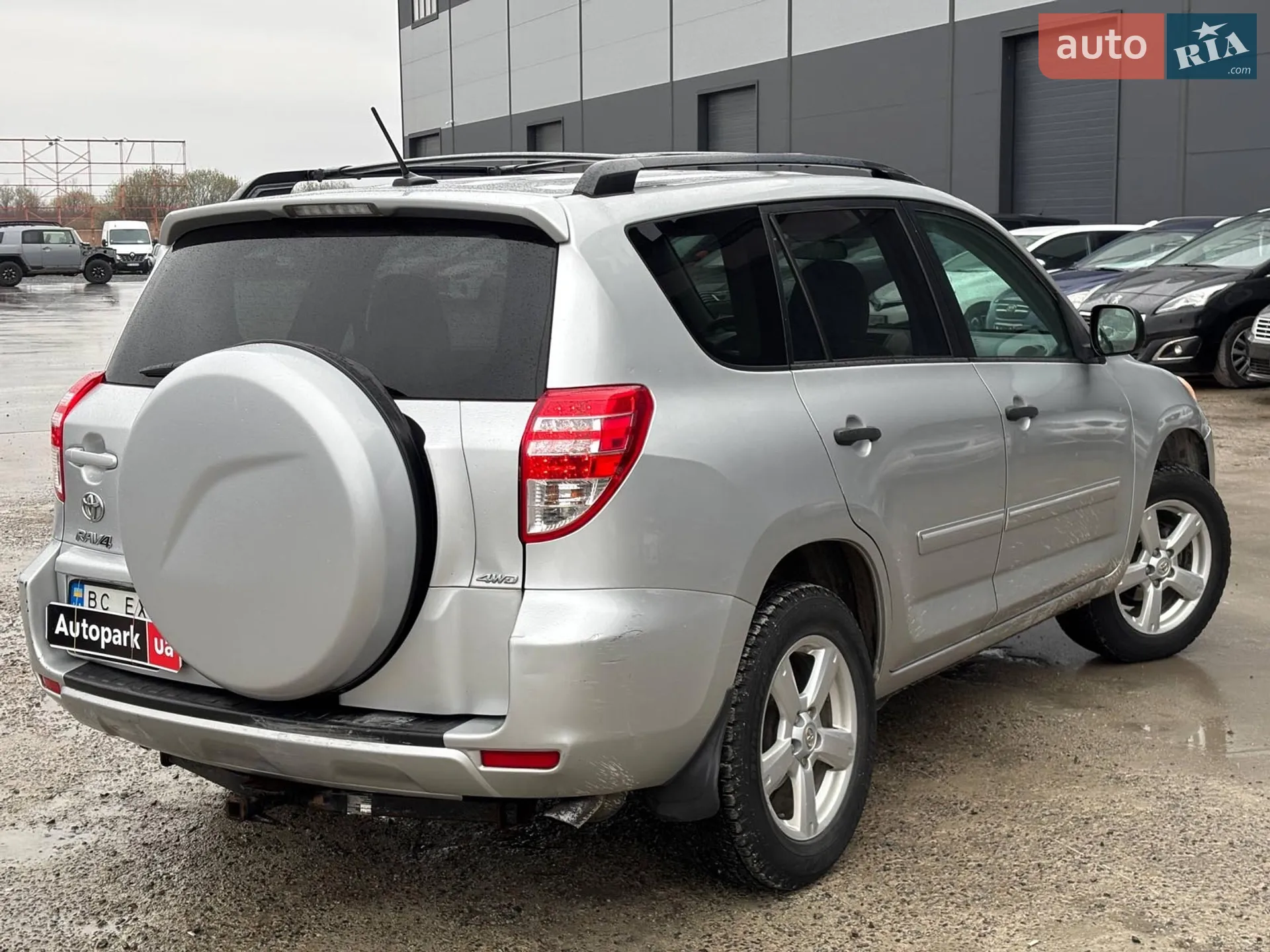 2012 Toyota RAV 4 - мініатюра 9
