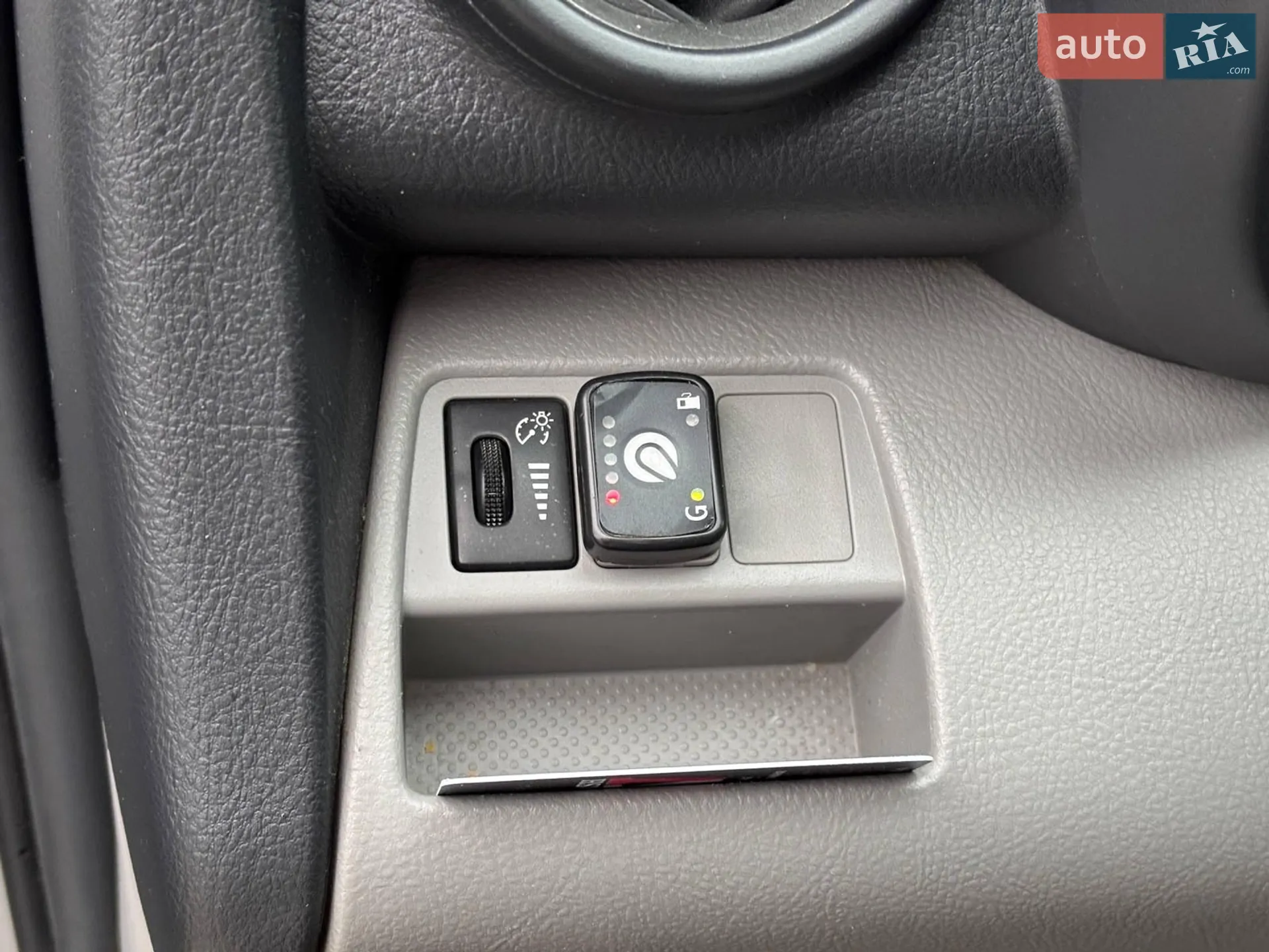 2012 Toyota RAV 4 - мініатюра 18