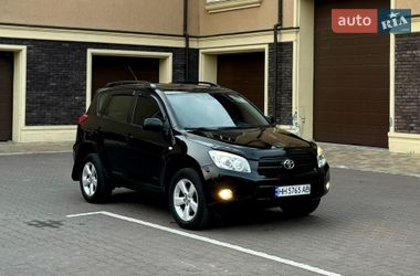 Позашляховик / Кросовер Toyota RAV4 2007 в Києві
