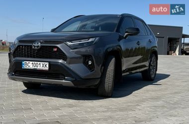 Позашляховик / Кросовер Toyota RAV4 2024 в Львові