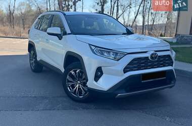 Позашляховик / Кросовер Toyota RAV4 2022 в Києві