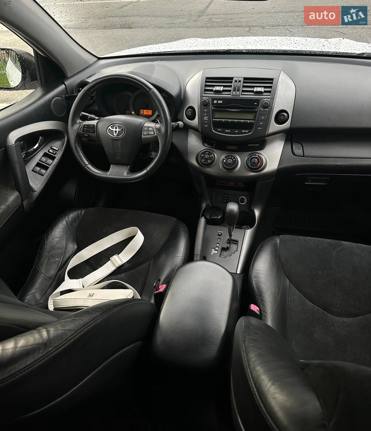 2012 Toyota RAV 4 - мініатюра 10