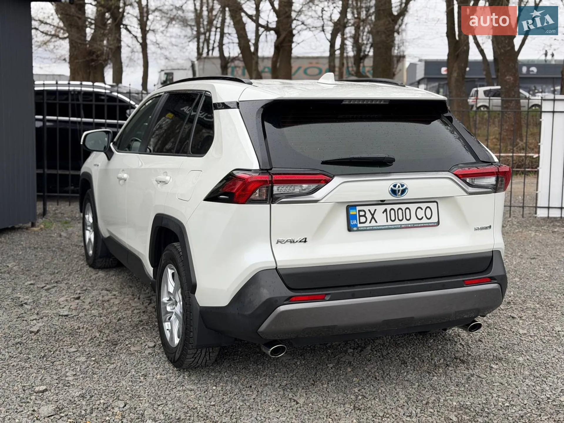 2021 Toyota RAV 4 - мініатюра 17