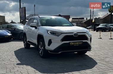 Позашляховик / Кросовер Toyota RAV4 2021 в Івано-Франківську