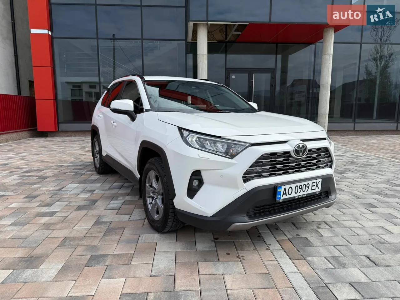 2021 Toyota RAV 4 - мініатюра 16