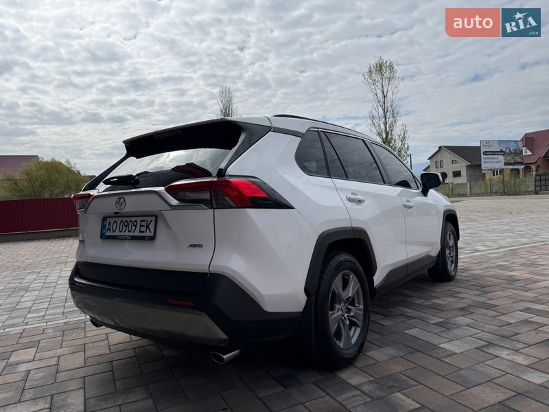 Внедорожник / Кроссовер Toyota RAV4 2022 в Тячеве фото 30 Внедорожник / Кроссовер Toyota RAV4 2022 в Тячеве
