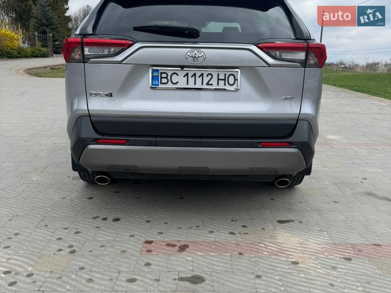 Внедорожник / Кроссовер Toyota RAV4 2020 в Львове фото 5 Внедорожник / Кроссовер Toyota RAV4 2020 в Львове