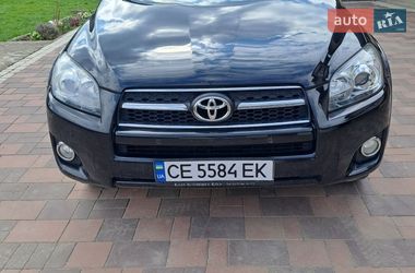 Позашляховик / Кросовер Toyota RAV4 2010 в Чернівцях