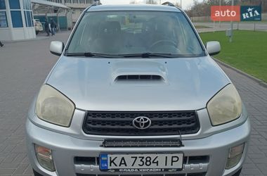 Позашляховик / Кросовер Toyota RAV4 2002 в Києві