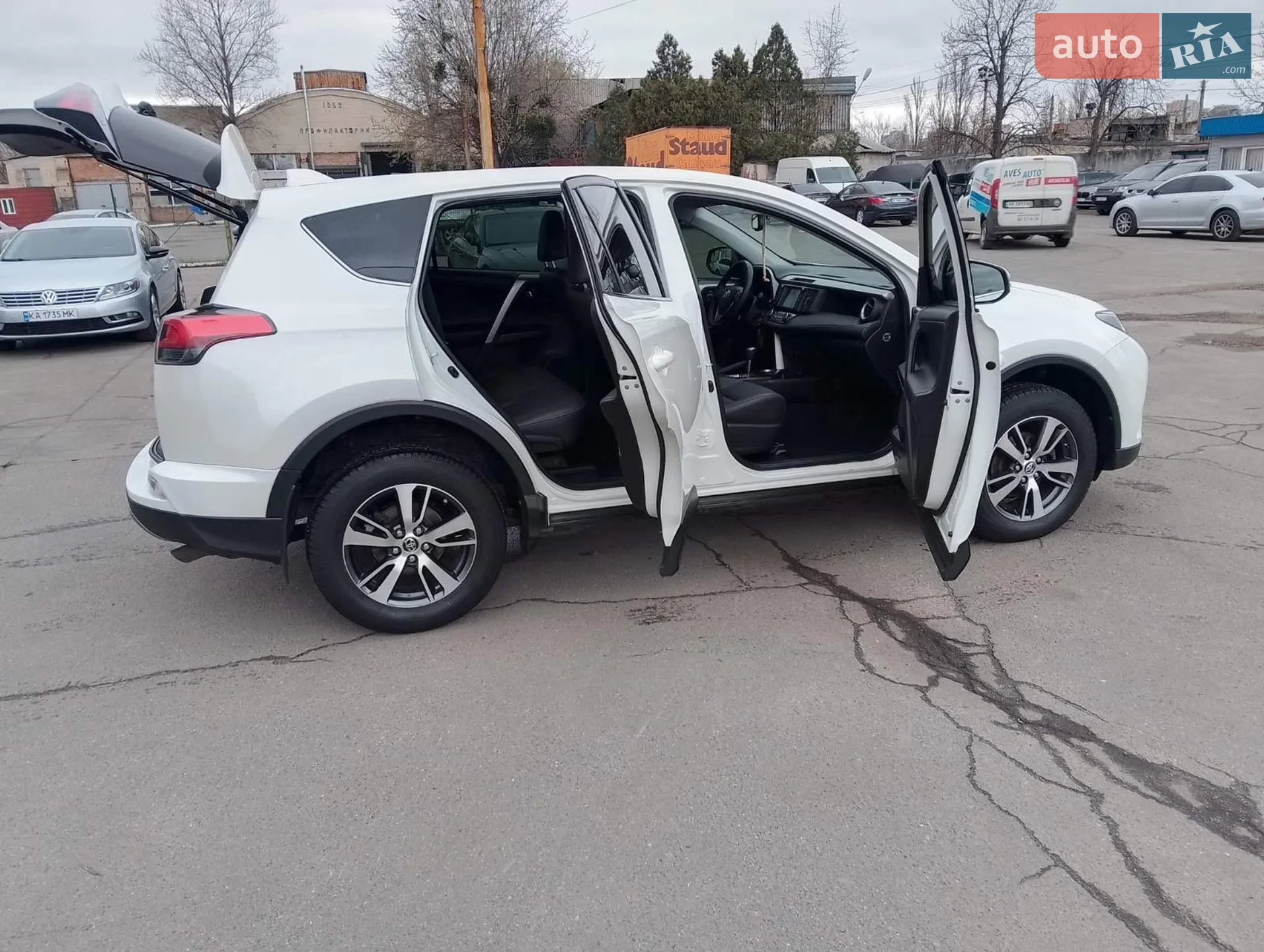 2017 Toyota RAV 4 - мініатюра 12