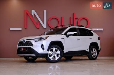 Внедорожник / Кроссовер Toyota RAV4 2020 в Одессе