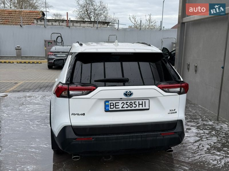 Позашляховик / Кросовер Toyota RAV4 2024 в Миколаєві