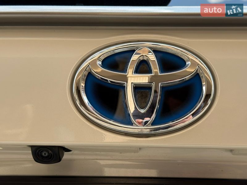 Внедорожник / Кроссовер Toyota RAV4 2020 в Киеве фото 44 Внедорожник / Кроссовер Toyota RAV4 2020 в Киеве